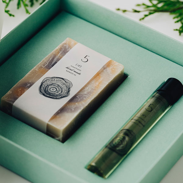 南阿蘇鉄道株式会社「あか牛石鹸」